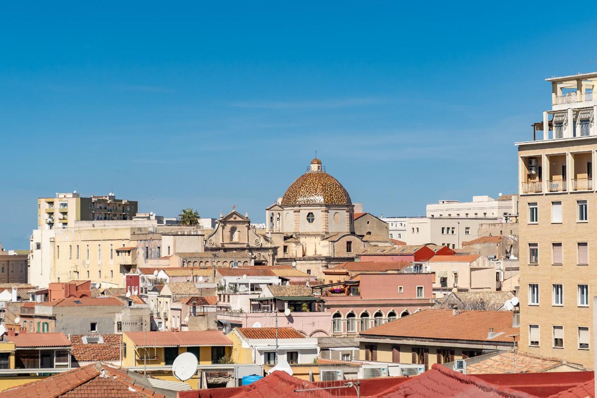 La Dolce Vita Cagliari Extérieur photo